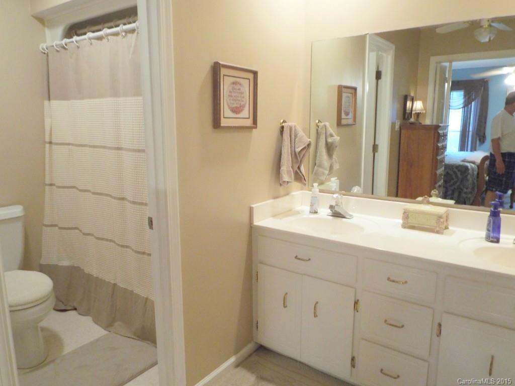 1539 Daybreak Ridge Road Kannapolis, NC 28081 - Photo 8 of 24 Gallery Image 8