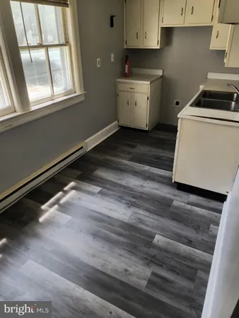 $1,195 | 12 South State Street, Unit 2, Dover, DE 19901