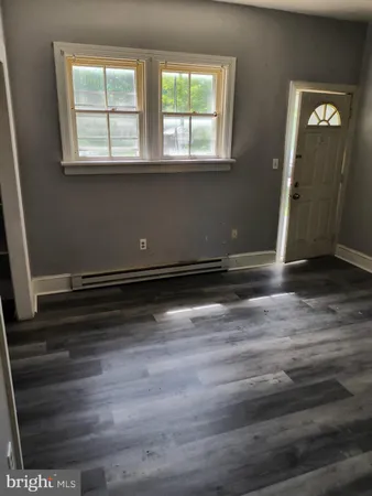 $1,195 | 12 South State Street, Unit 2, Dover, DE 19901