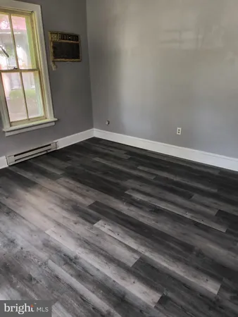 $1,195 | 12 South State Street, Unit 2, Dover, DE 19901