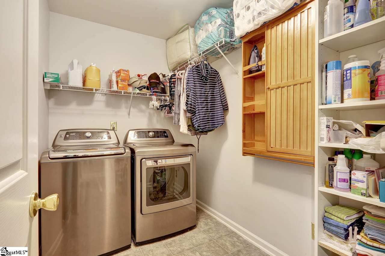 120 Appleton Lane Mauldin, SC 29662 - Photo 21 of 30 Laundry Room