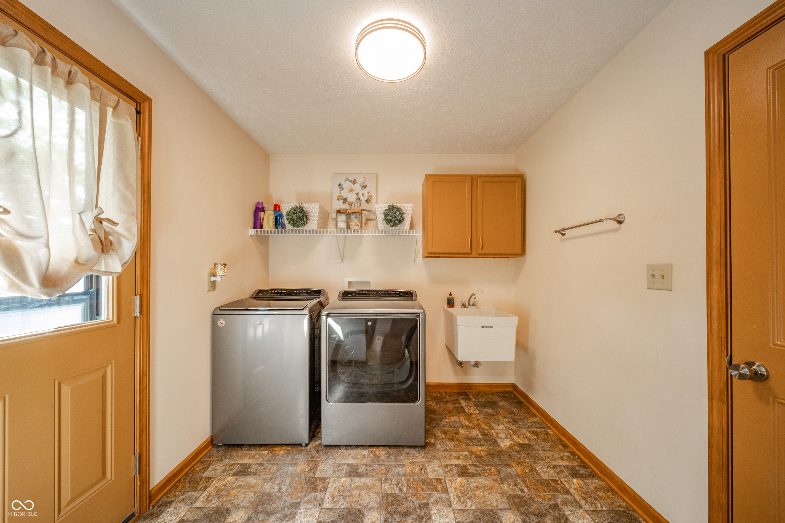 154 Bay Ridge Drive Pendleton, IN 46064 - Photo 10 of 18