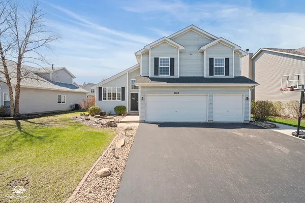 $390,000 | 2813 Twin Falls Drive, Plainfield, IL 60586