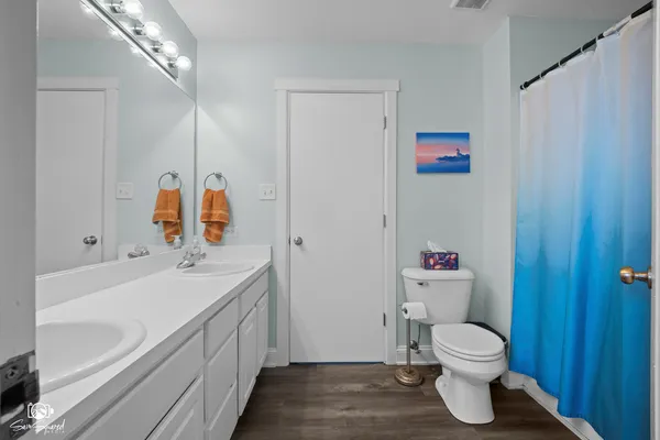 $390,000 | 2813 Twin Falls Drive, Plainfield, IL 60586