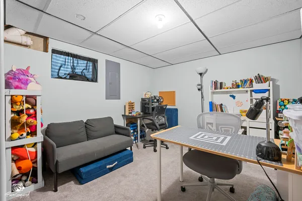 $390,000 | 2813 Twin Falls Drive, Plainfield, IL 60586