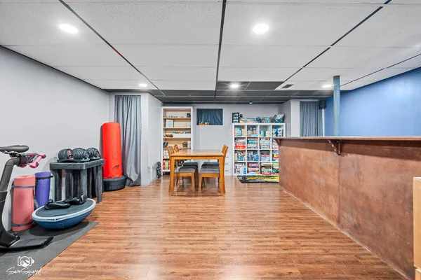 $390,000 | 2813 Twin Falls Drive, Plainfield, IL 60586