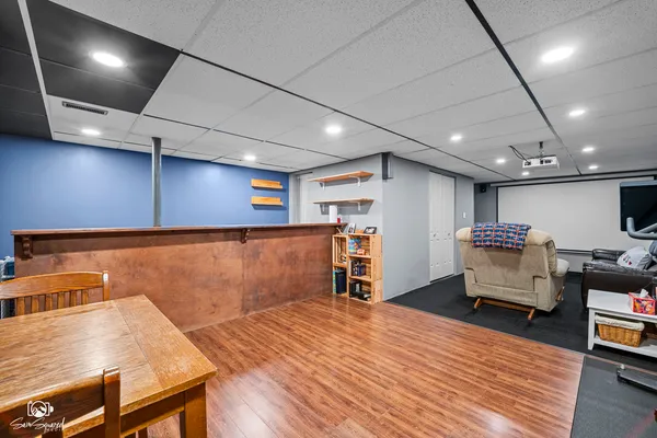 $390,000 | 2813 Twin Falls Drive, Plainfield, IL 60586