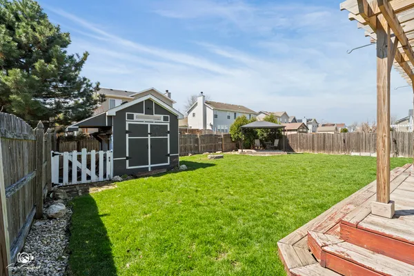 $390,000 | 2813 Twin Falls Drive, Plainfield, IL 60586