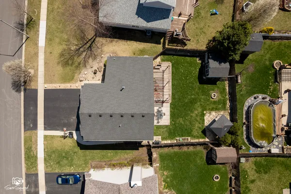 $390,000 | 2813 Twin Falls Drive, Plainfield, IL 60586