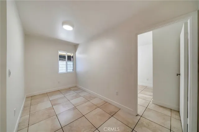 $2,000 | 6735 Elmer Avenue, Unit 8, North Hollywood, CA 91606