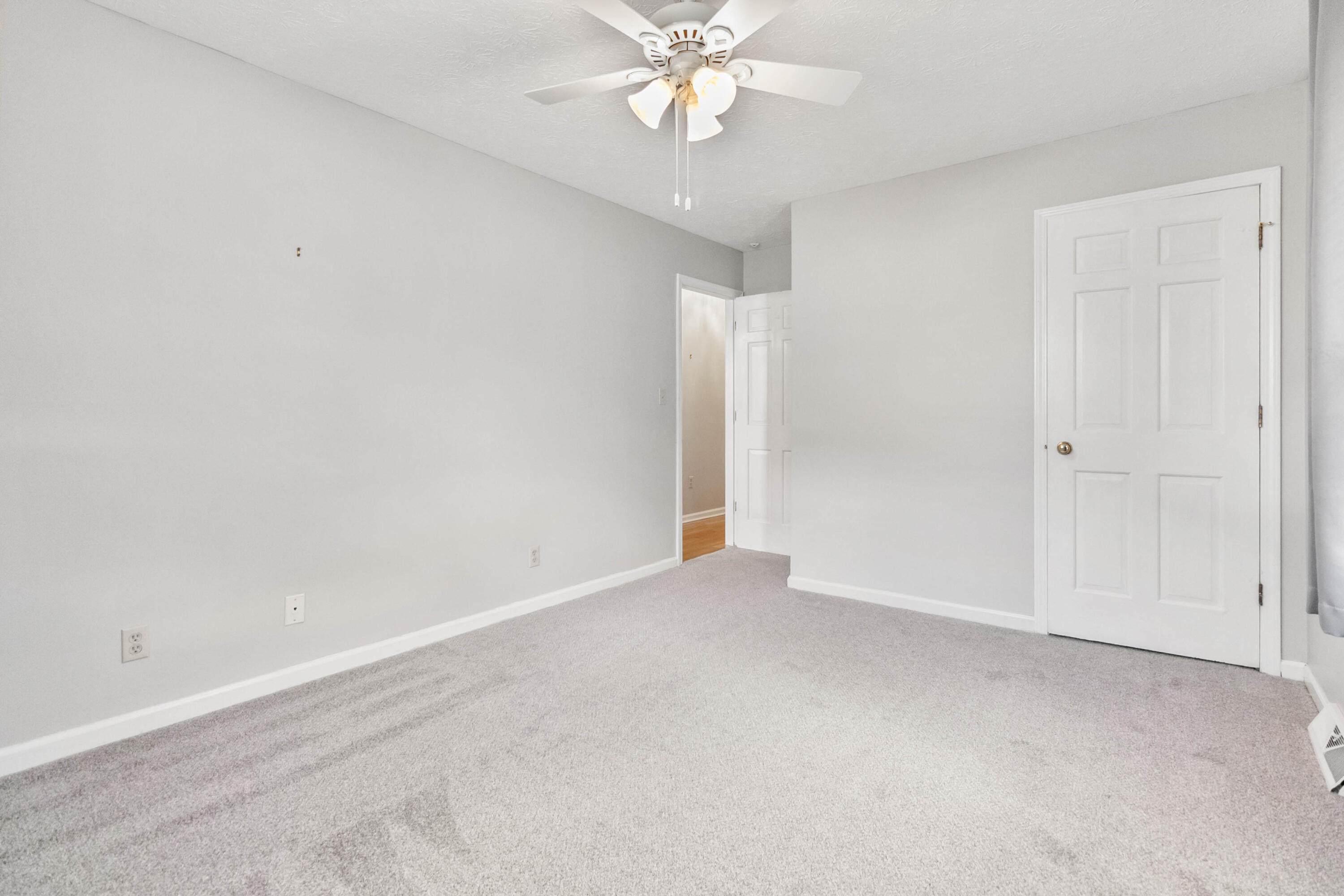 316 Meadow Brook Road Corbin, KY 40701 - Photo 33 of 53 29