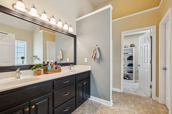 $619,900 | 2005 Keene Circle, Spring Hill, TN 37174