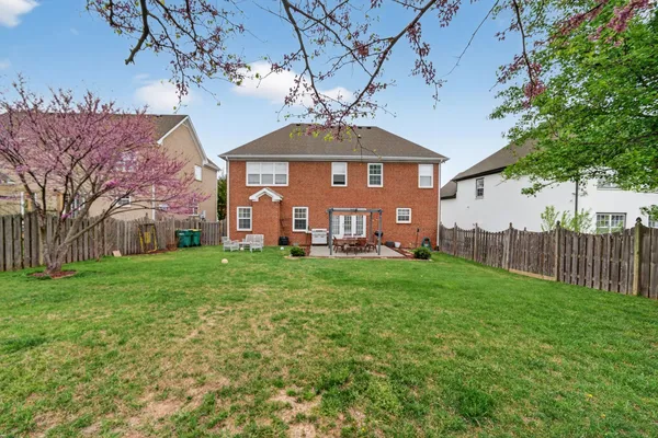 $619,900 | 2005 Keene Circle, Spring Hill, TN 37174