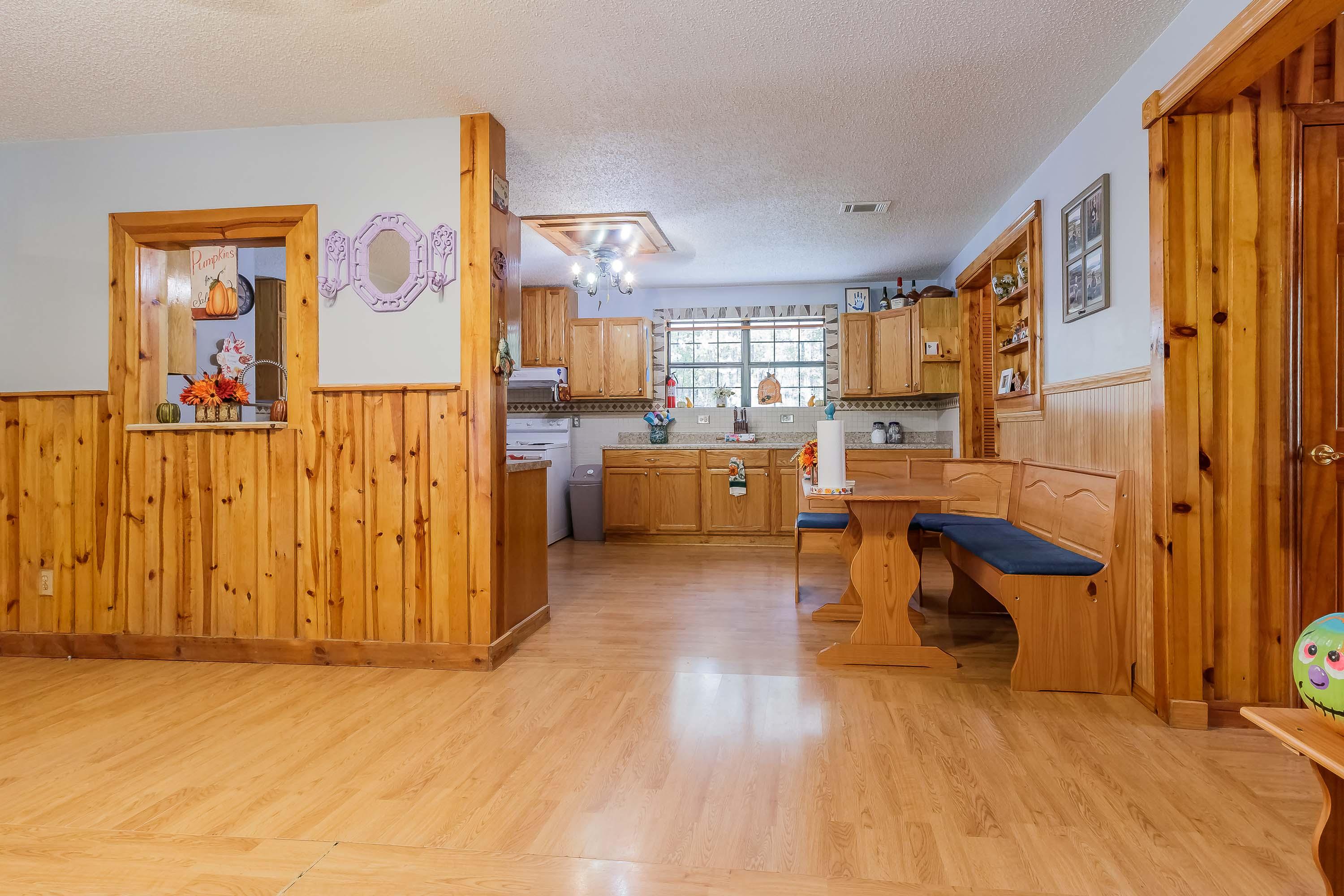 610 Ridgeway Road LaFayette, GA 30728 - Photo 6 of 52 Great Room