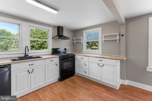 $274,999 | 2302 Lighthouse View Drive, Heathsville, VA 22473