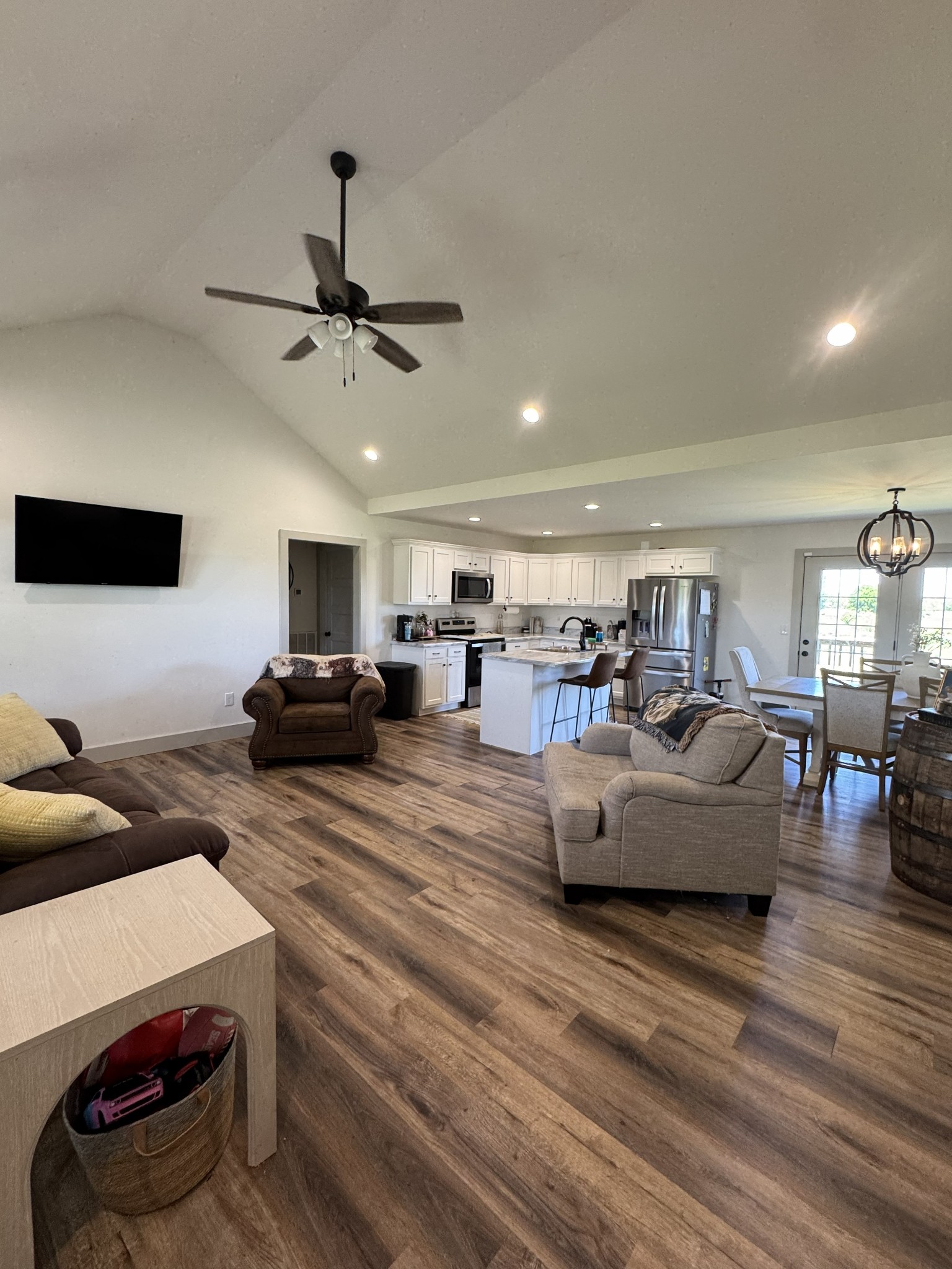 3130 Stokes Chapel Road Elkton, KY 42220 - Photo 2 of 15 a living room with furniture and a flat screen tv