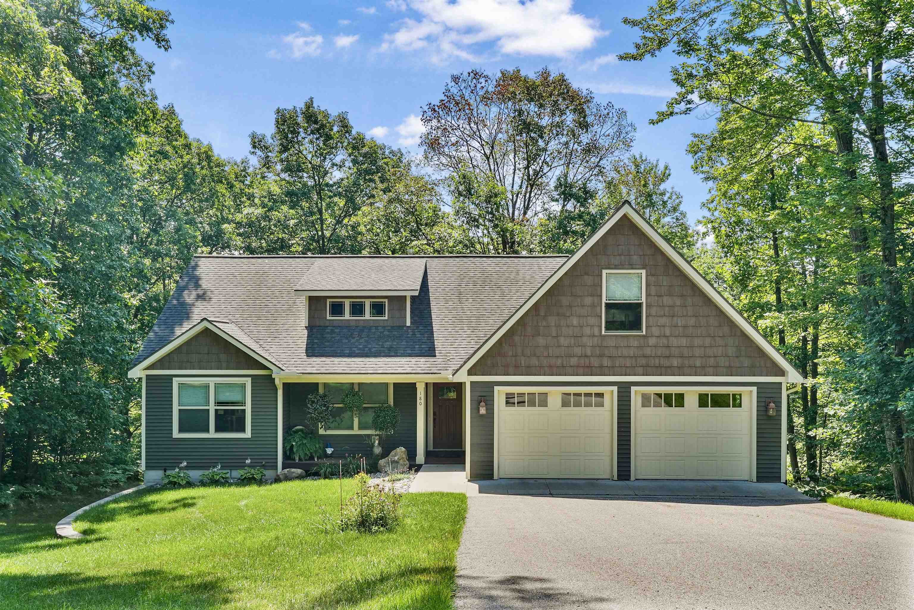 180 Hunters Ridge Cadillac, MI 49601 - Photo 1 of 63