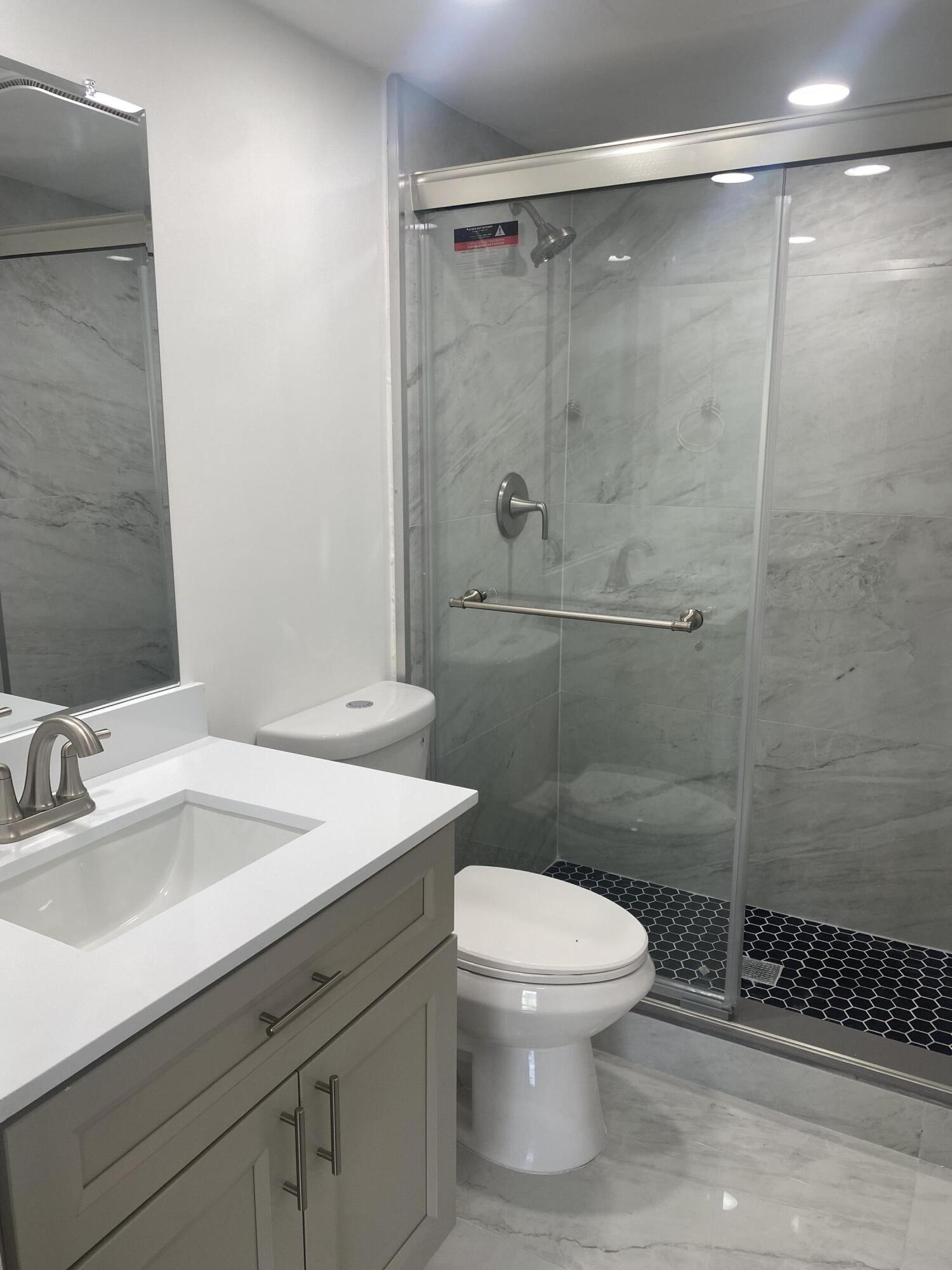 9466 Boca Cove Circle, Unit 303 Boca Raton, FL 33428 - Photo 12 of 13 IMG_6797