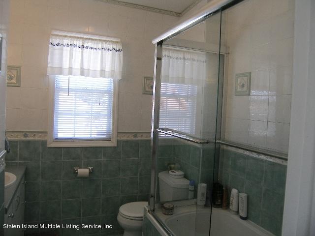 254 Manor Road Staten Island, NY 10314 - Photo 11 of 18 fullsizeoutput_1042