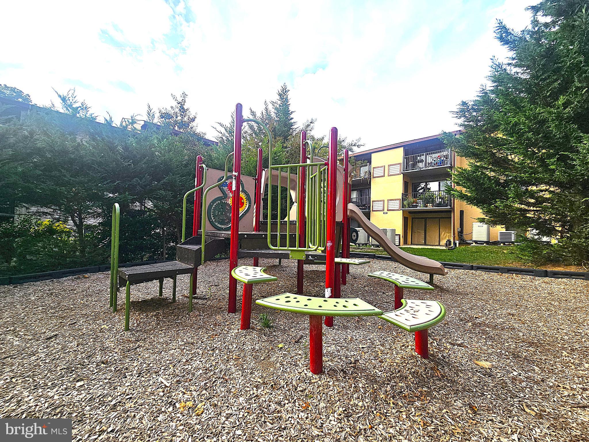2239 Castle Rock Square, Unit 21C Reston, VA 20191 - Photo 28 of 30 a park with kid zone