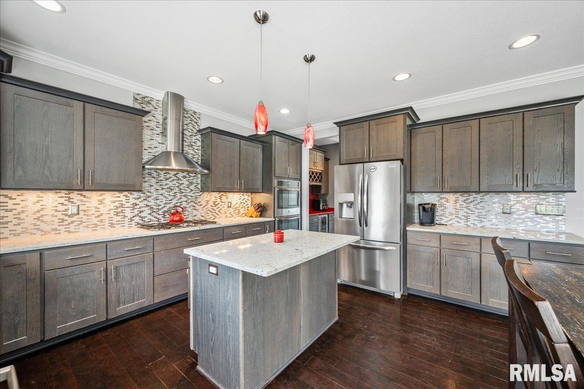 2710 West Quartz Street Dunlap, IL 61525 - Photo 13 of 44