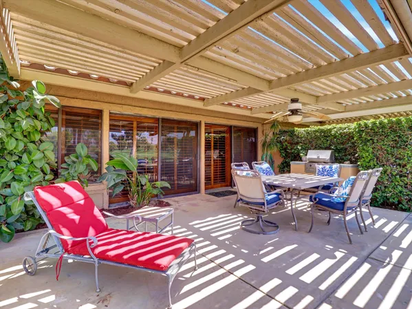 $379,000 | 41103 Woodhaven Drive North, Palm Desert, CA 92211