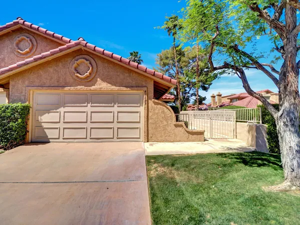 $379,000 | 41103 Woodhaven Drive North, Palm Desert, CA 92211