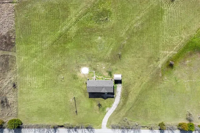 $250,000 | 5542 County Road 1043, Celeste, TX 75423