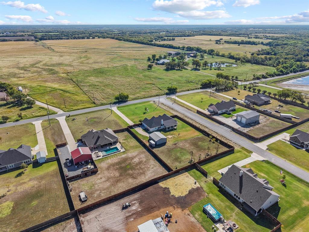 1875 Whitemound Road Sherman, TX 75090 - Photo 40 of 40 an aerial view of a house with a ocean view