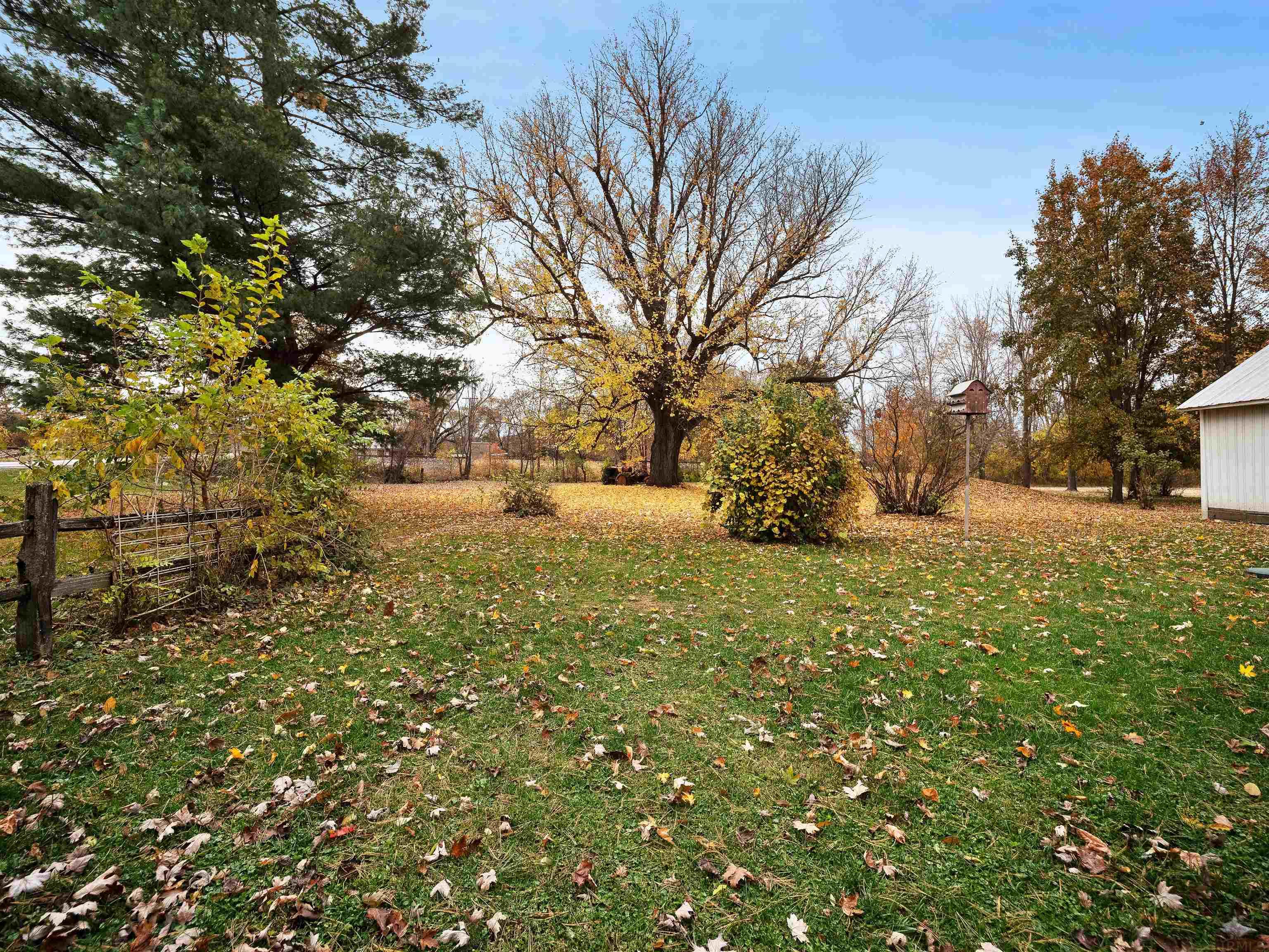 8920 Aboite Road Roanoke, IN 46783 - Photo 6 of 35