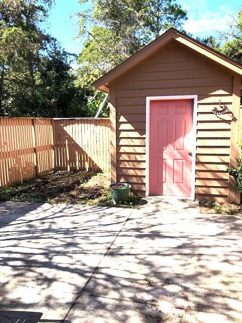 5 Peter Collinson Santee, SC 29142 - Photo 16 of 19 2025 Brangle Courtyard & shed 1