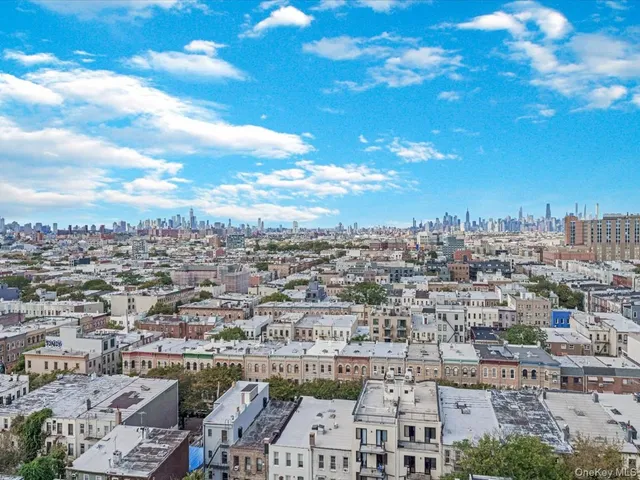 $575,000 | 358 Grove Street, Unit 2E | Bushwick