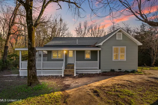 $289,900 | 147 Crockett Road, Senatobia, MS 38668