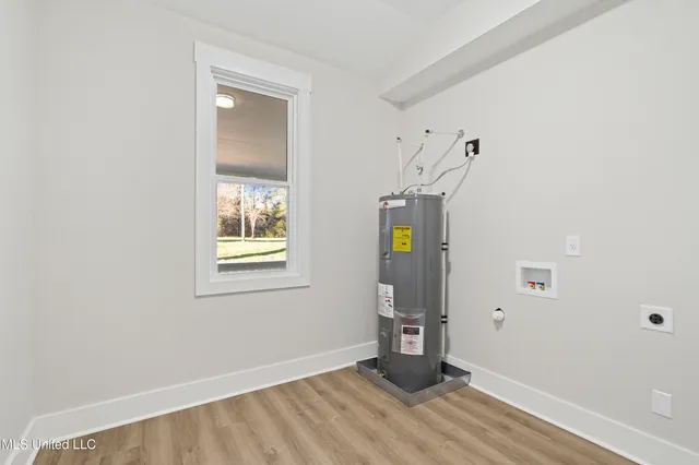 $295,000 | 147 Crockett Road, Senatobia, MS 38668