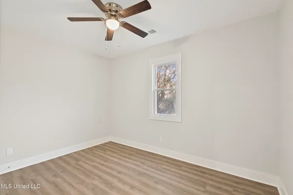 $289,900 | 147 Crockett Road, Senatobia, MS 38668