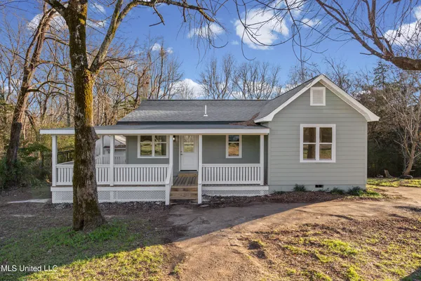 $289,900 | 147 Crockett Road, Senatobia, MS 38668