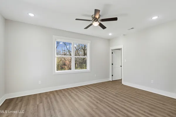 $289,900 | 147 Crockett Road, Senatobia, MS 38668