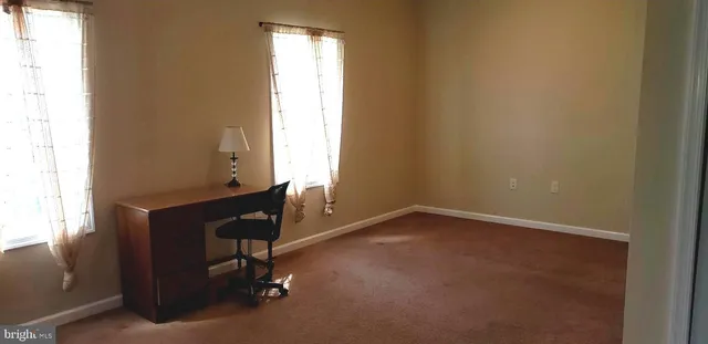 $1,700 | 2 South 3rd Street, Unit 1, Oxford, PA 19363