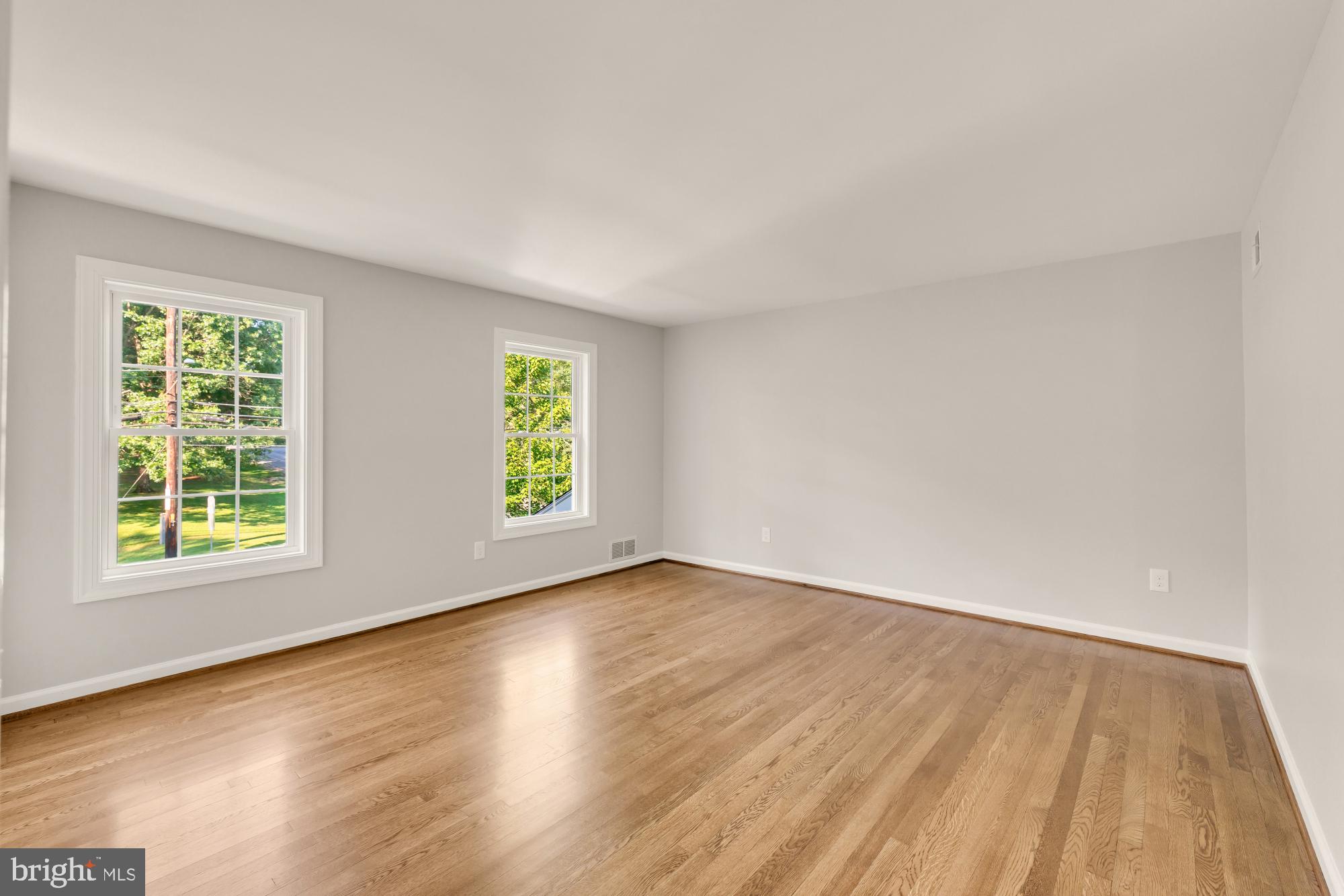 8705 Bells Mill Road Potomac, MD 20854 - Photo 25 of 56