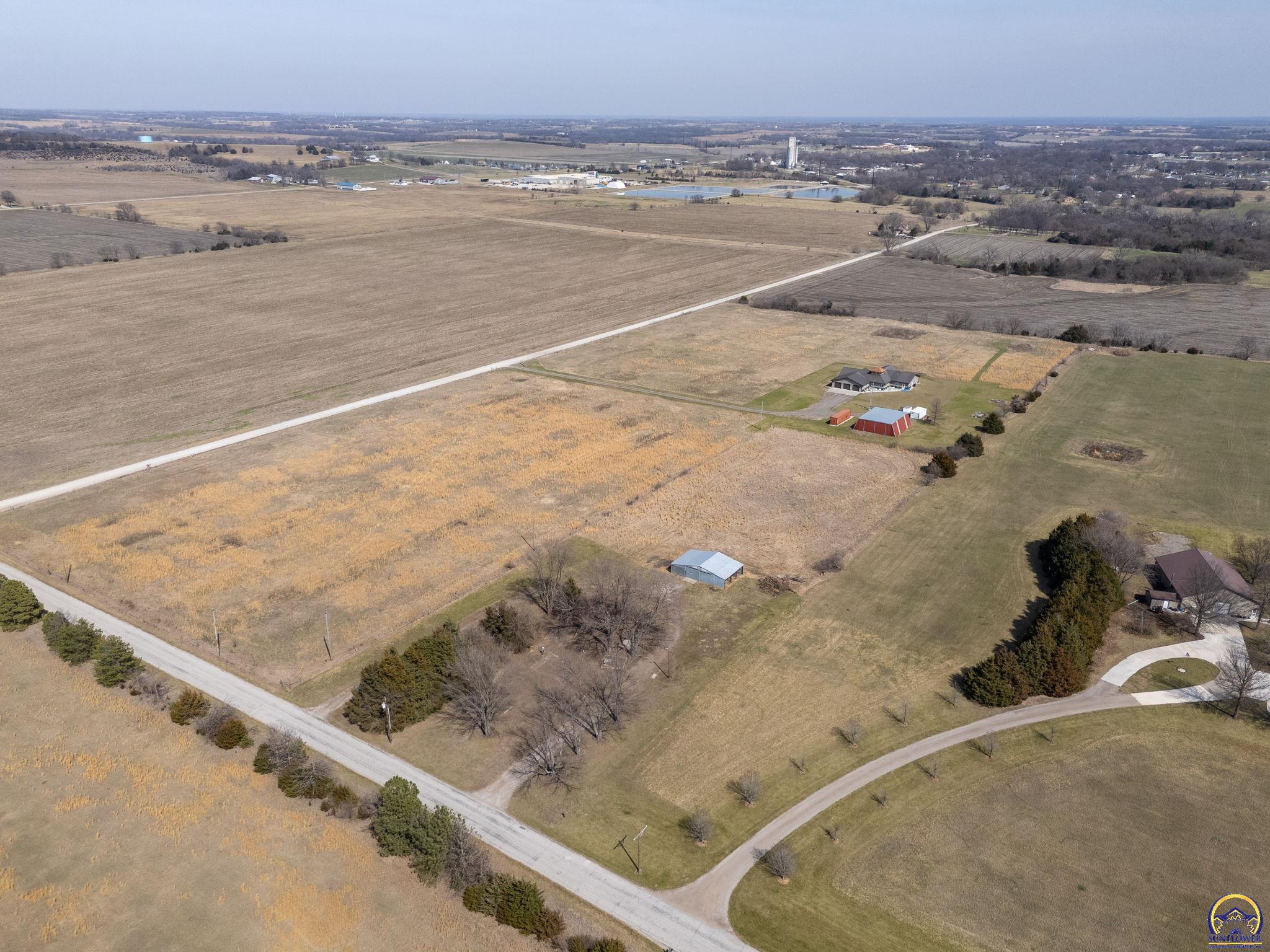 7724 Sherman Road Meriden, KS 66512 - Photo 14 of 23