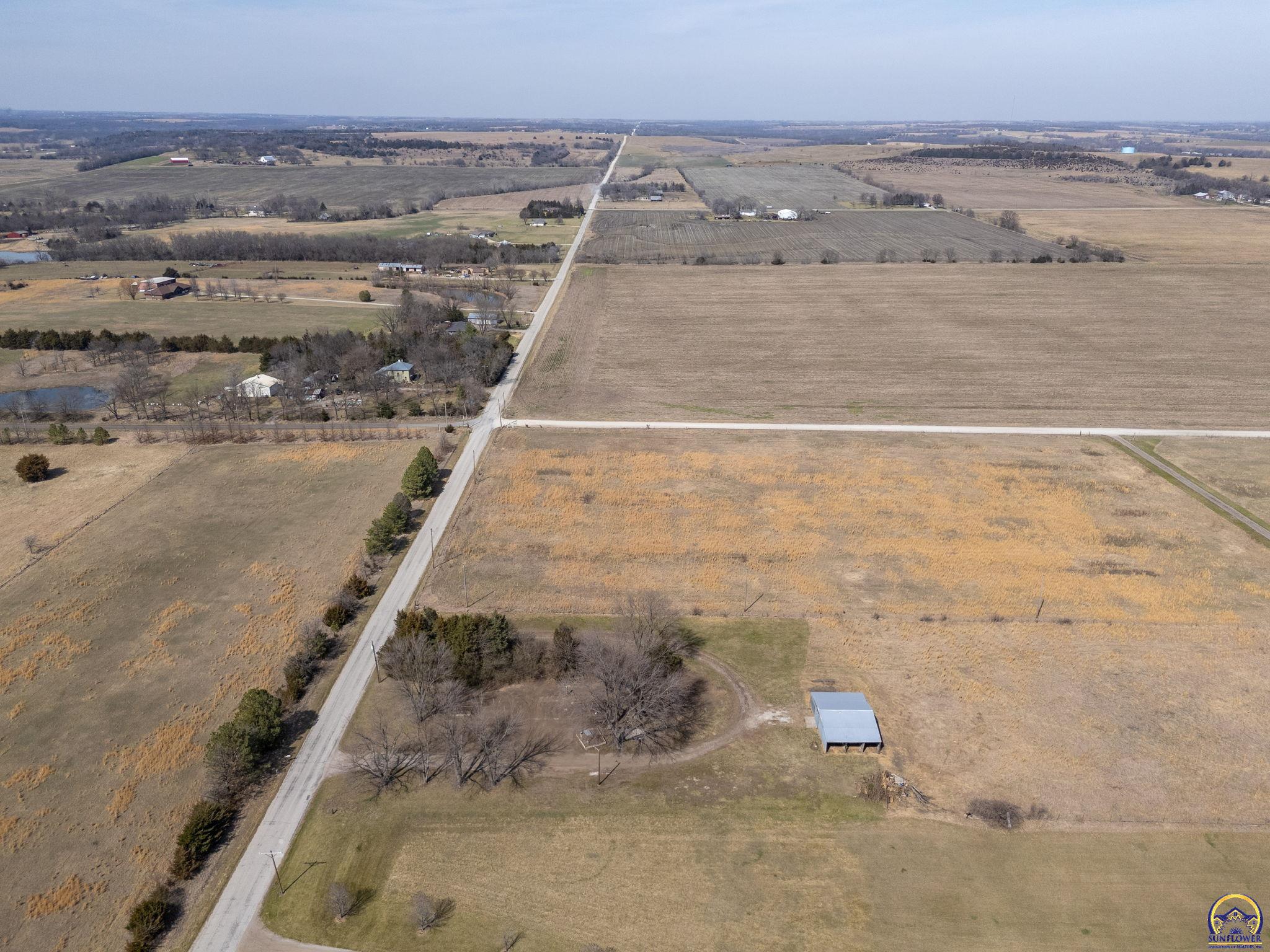 7724 Sherman Road Meriden, KS 66512 - Photo 15 of 23