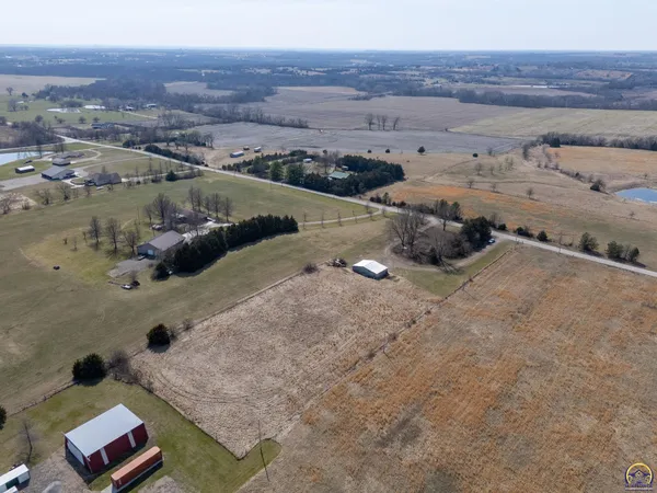 $140,000 | 7724 Sherman Road, Meriden, KS 66512