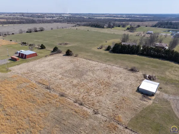 $140,000 | 7724 Sherman Road, Meriden, KS 66512