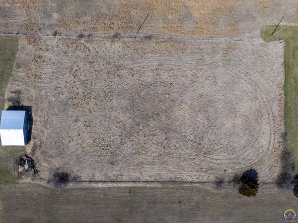 $140,000 | 7724 Sherman Road, Meriden, KS 66512