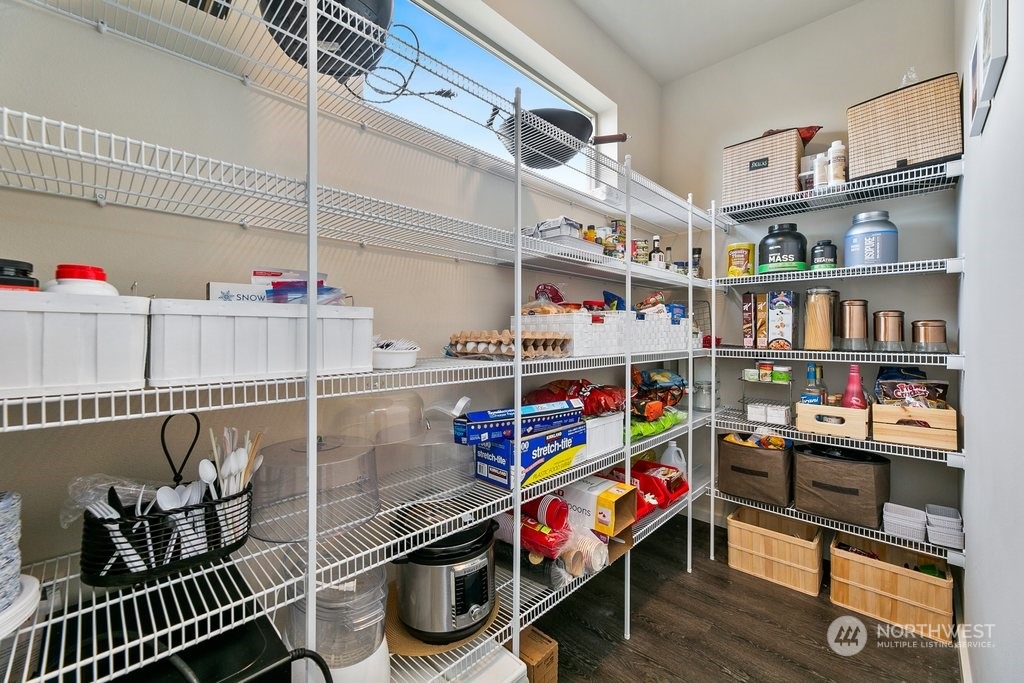 1074 Southwest 97th Street Seattle, WA 98106 - Photo 26 of 30