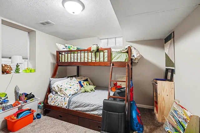 $400,000 | 4527 Lakeland Avenue North, Robbinsdale, MN 55422