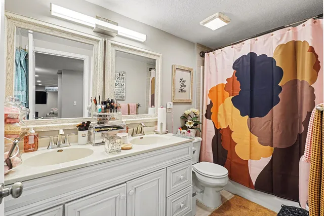 $400,000 | 4527 Lakeland Avenue North, Robbinsdale, MN 55422