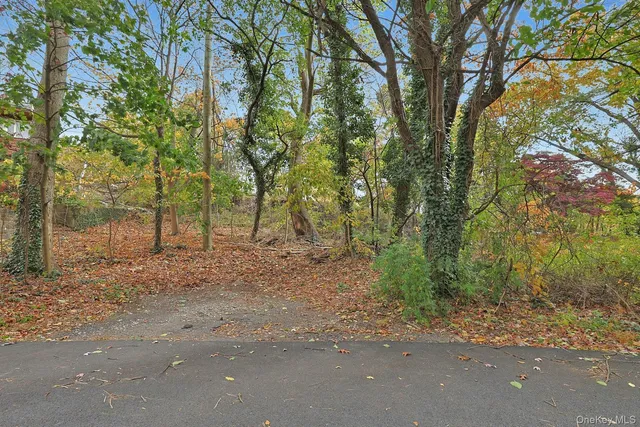 $220,000 | 2 Shelburne Road, Yonkers, NY 10710