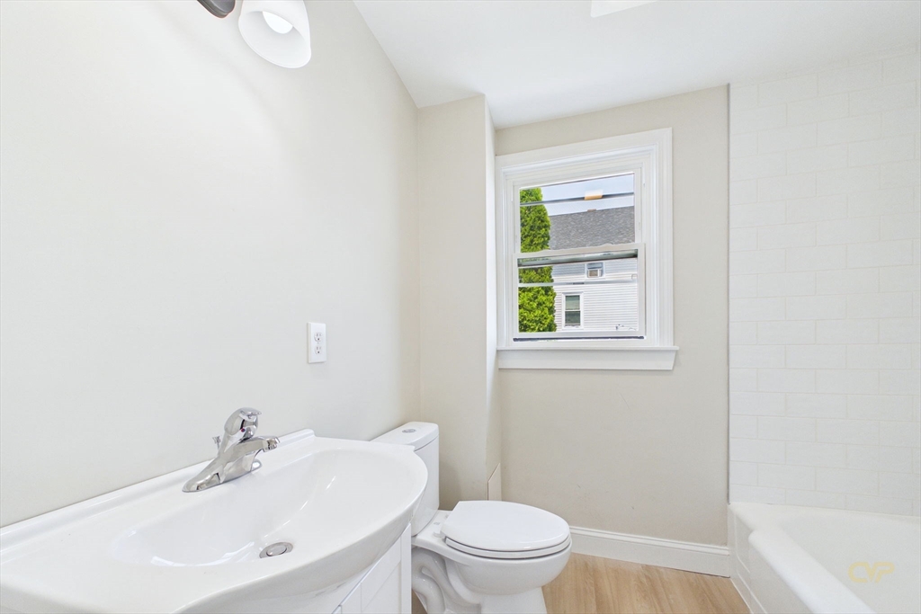 201 Wade Street Fall River, MA 02721 - Photo 22 of 38