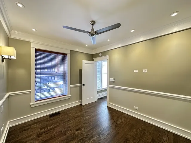 $3,795 | 1406 West Cornelia Avenue, Unit 1, Chicago, IL 60657